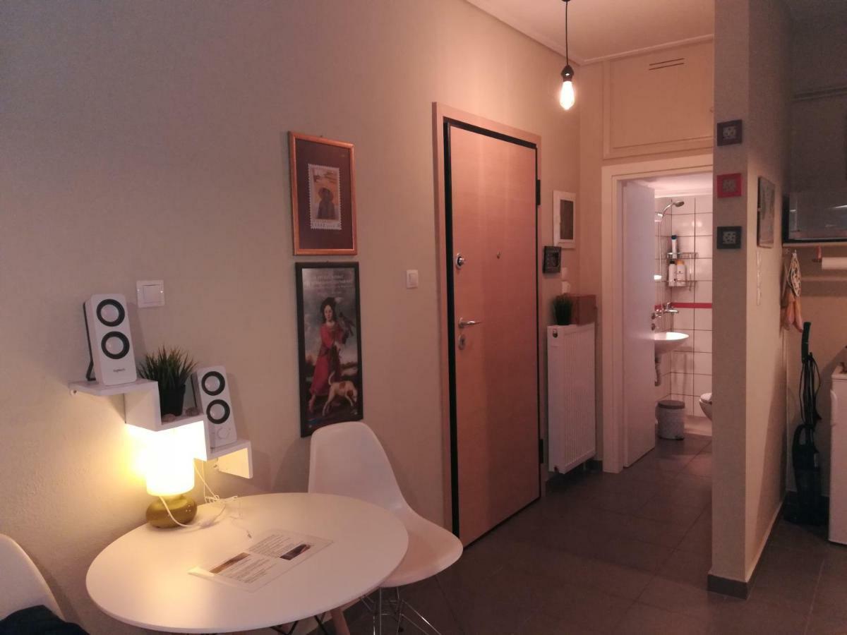 Koukaki Ideal Studio For 2 Афины Экстерьер фото